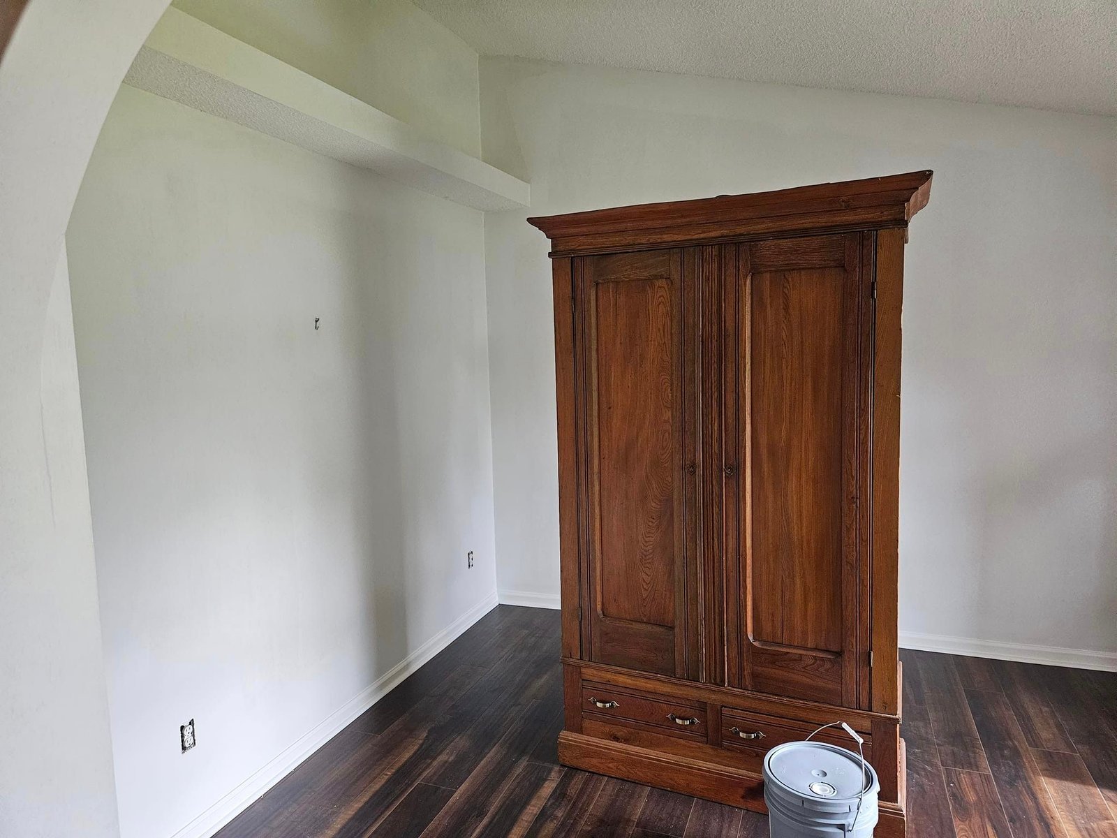 Interior painting Jacksonville FL room