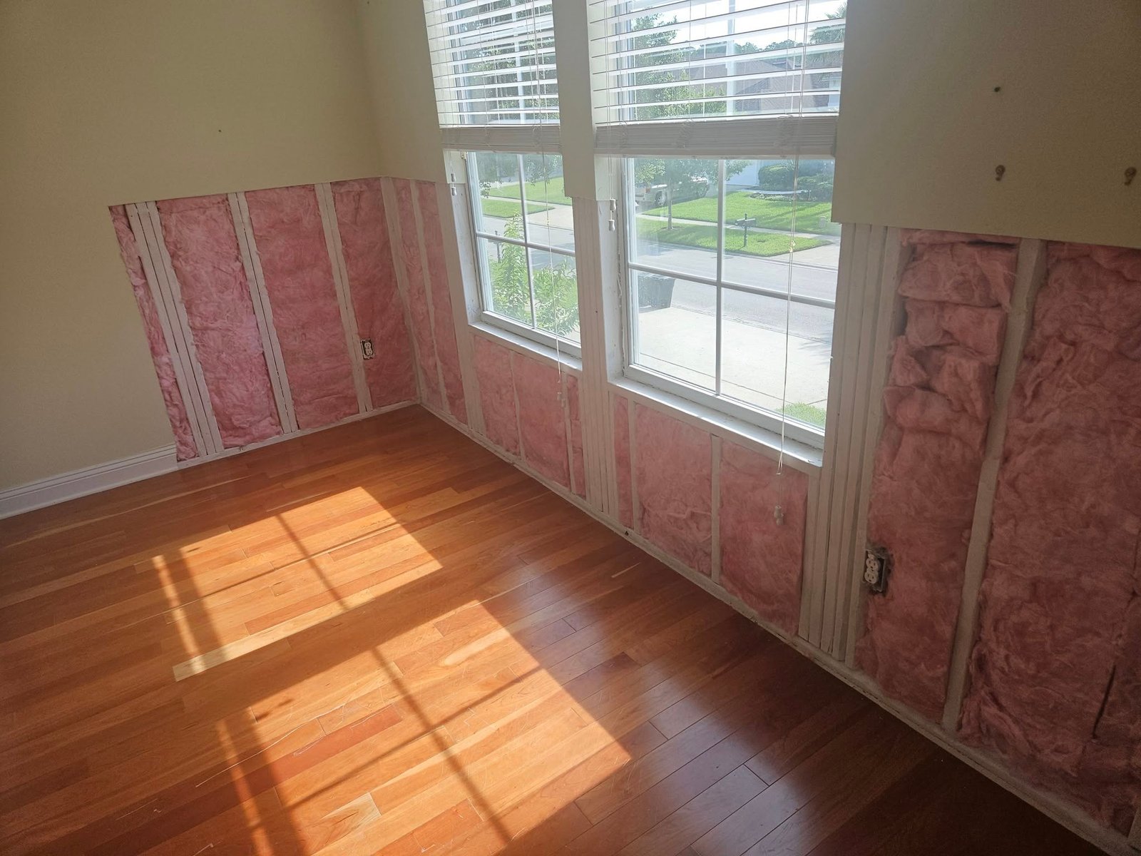 Drywall repair Jacksonville FL